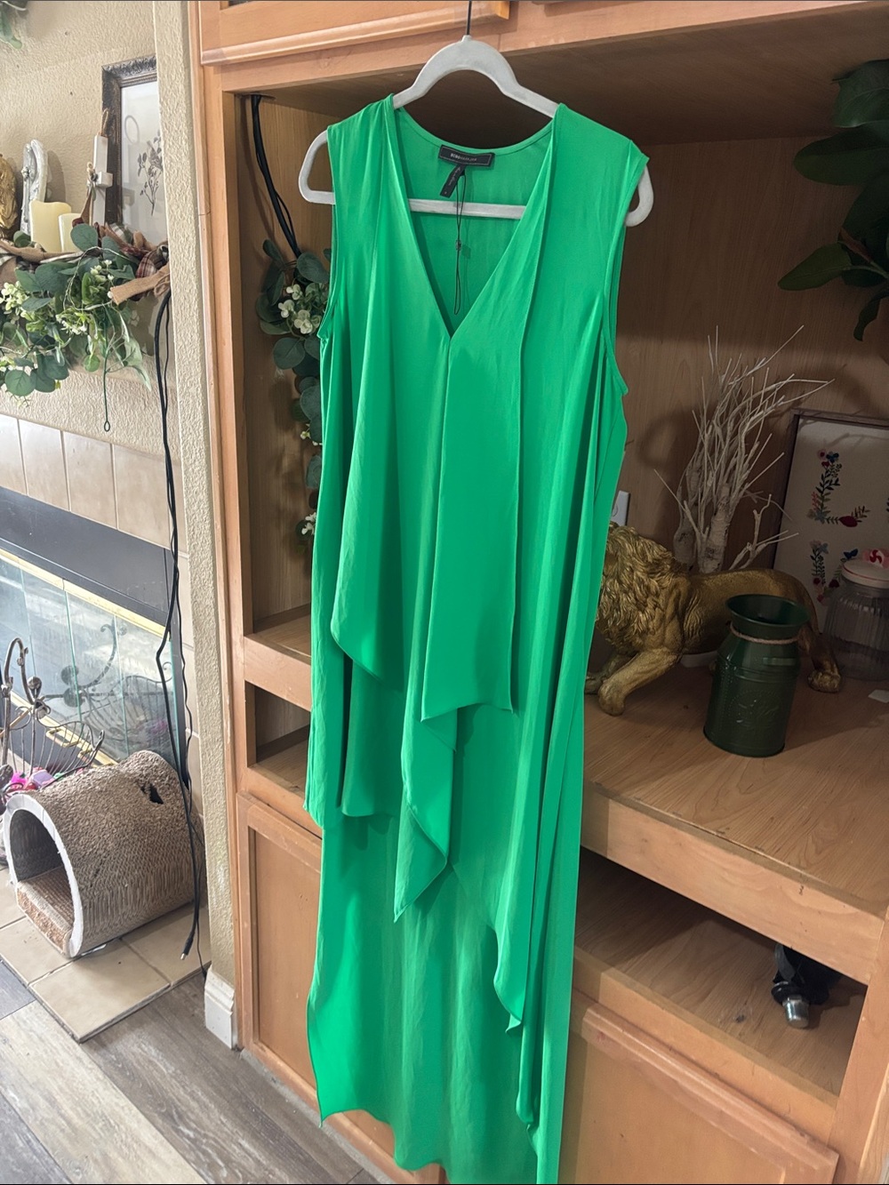 BCBGMAXAZRIA Emerald Green Cascade Ruffle Maxi Dress NWT